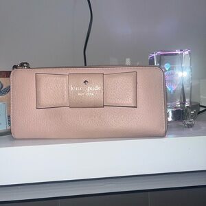 Kate Spade Pink Bow Wallet